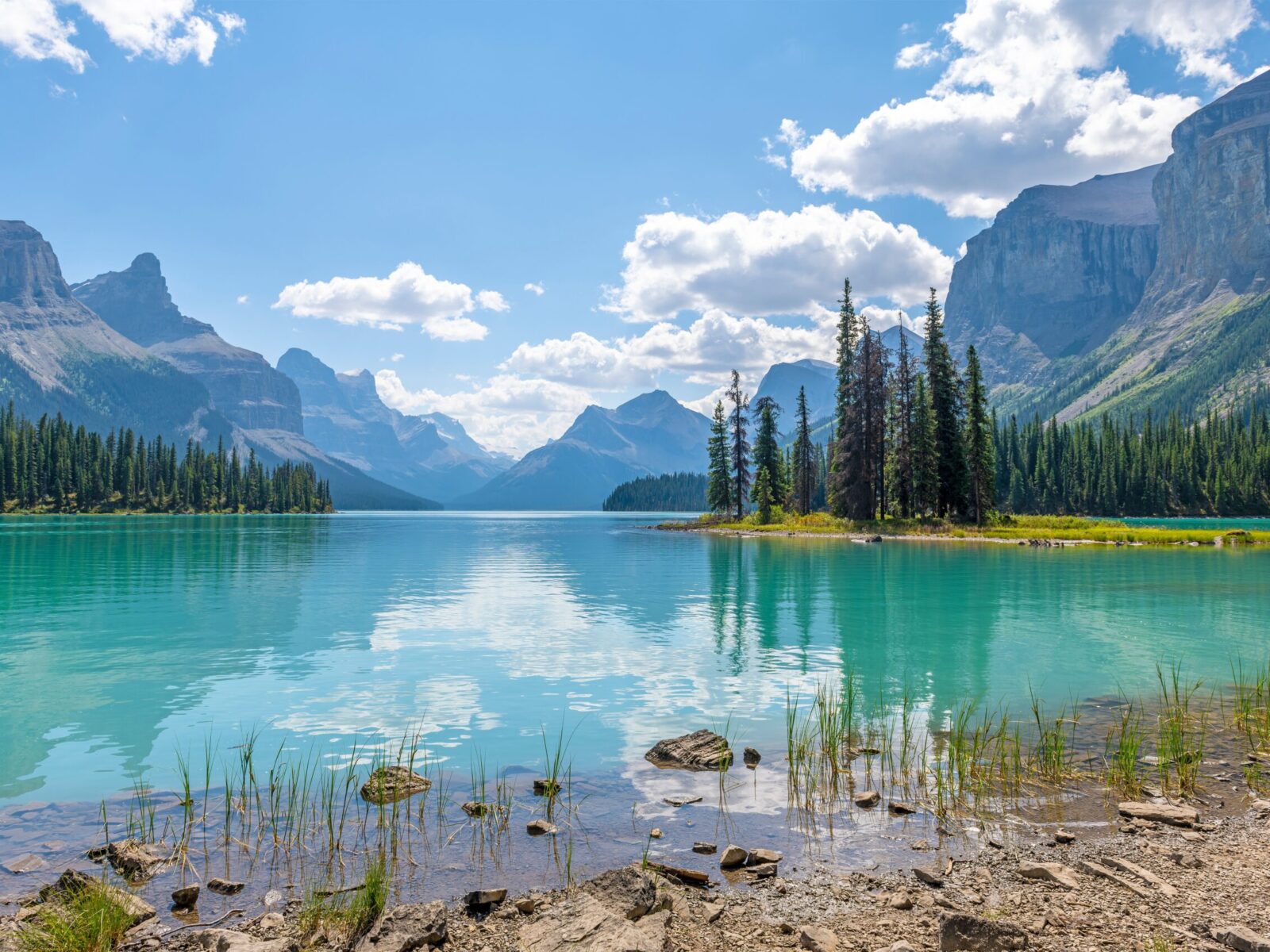 Spirit,Island,Summer,Reflection,,Jasper,,Canada.